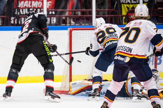 Malmö Redhawks Lars Bryggman gör 1-1