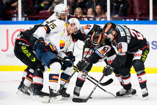 Malmö Redhawks Emil Sylvegård och Axel Wemmenborn