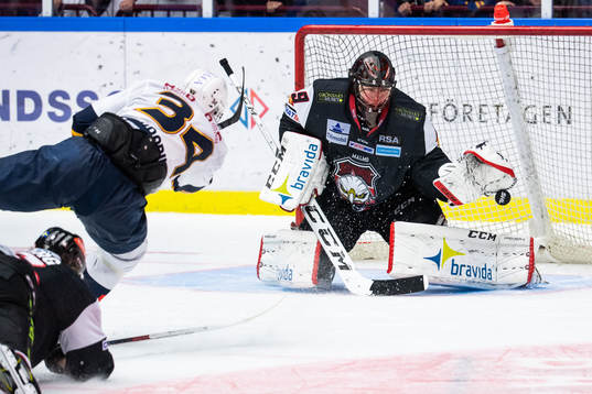 Djurgårdens Daniel Brodin gör 3-3 bakom Malmö Redhawks