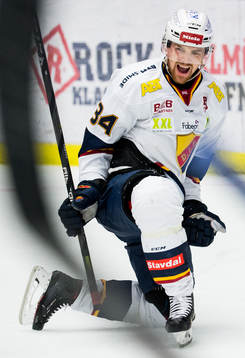 Djurgårdens Daniel Brodin jublar