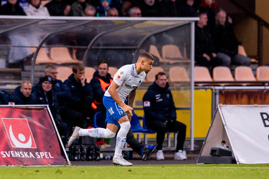 Norrköpings Jordan Larsson blir inbytt