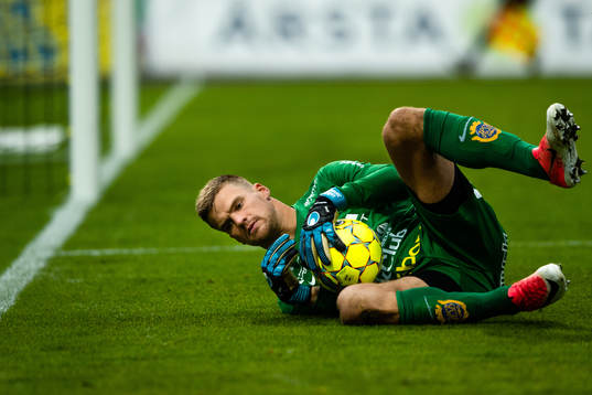 Sirius målvakt Lukas Jonsson