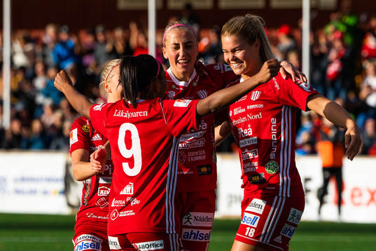Piteås Nina Jakobsson jublar