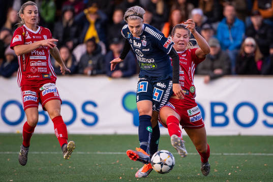 Linköpings Lina Hurtig och Piteås Nina Jakobsson