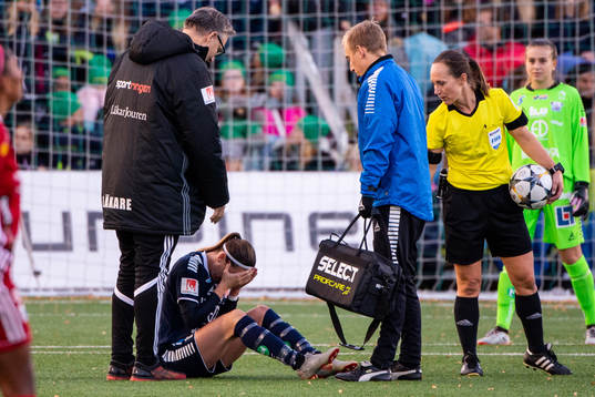 Linköpings Kosovare Asllani har ont