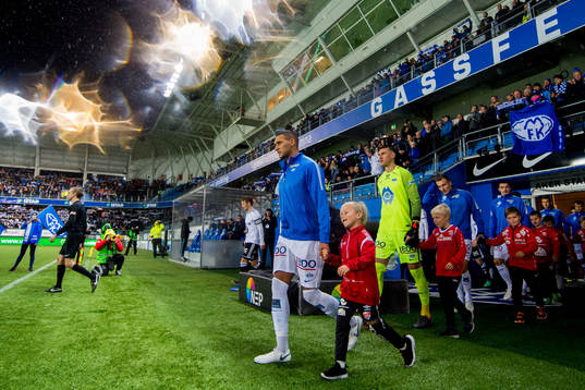 Ruben Gabrielsen and goalkeeper Andreas Linde of Molde