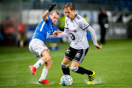 Petter Strand of Molde and Anders Konradsen of Rosenborg