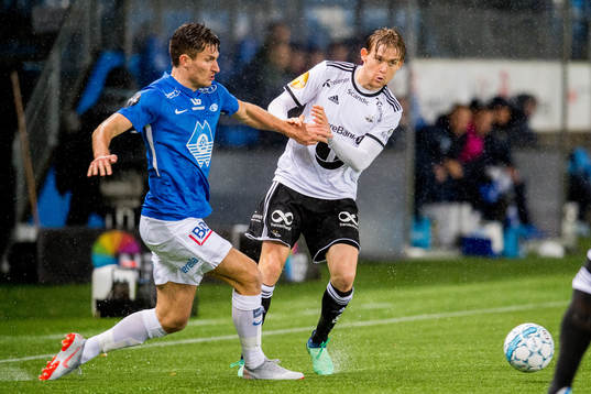 Christoffer Remmer of Molde and Yann-Erik de Lanlay of