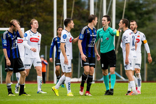 Sivert Øksnes Amland, referee
