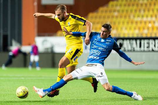 Norrbys Lars Nilsson och Halmstads Jesper Westerberg