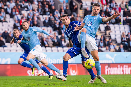 Malmö FFs Marcus Antonsson och Sundsvalls Carlos Gracia