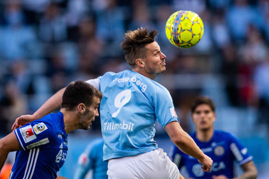 Malmö FFs m9 och Sundsvalls Carlos Gracia