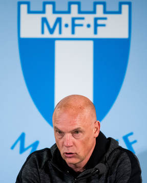 Malmö FFs tränare Uwe Rösler på presskonferensen