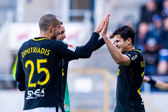 s Tarik Elyounoussi blir omkramad