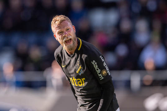 s Daniel Sundgren reagerar