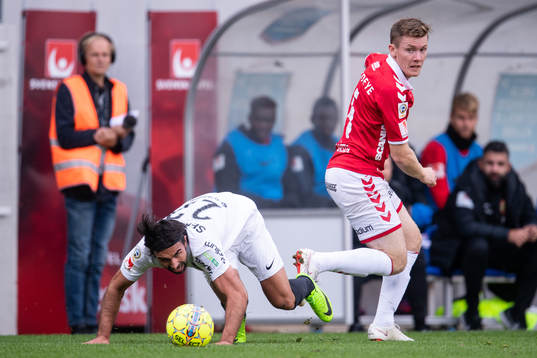 Brommapojkarnas Alexander Nilsson och Kalmars Peter Westberg