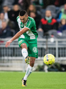 Hammarbys Nikola Djurdjic med ett skott