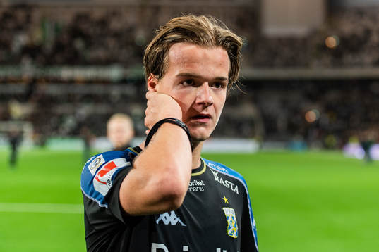 IFK Göteborgs August Erlingmark deppar