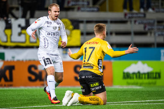 Häckens Kari Arkivuo och Elfsborgs Per Frick