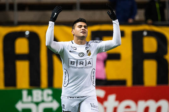 Häckens Paulinho jublar