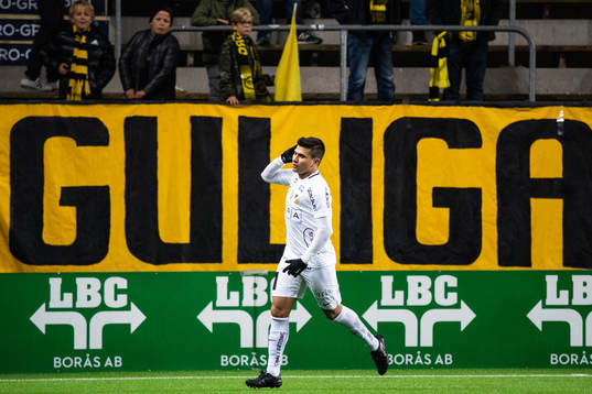 Häckens Paulinho jublar
