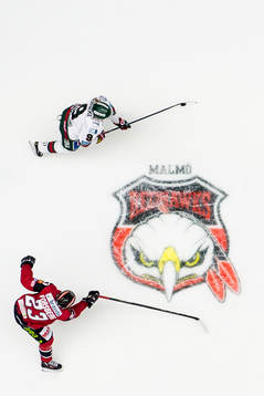 Frölundas Tim Söderlund och Malmö Redhawks Christoffer