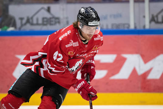 Vita Hästens Lukas Löfquist