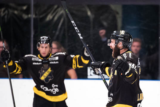 s Johan Larsson jublar