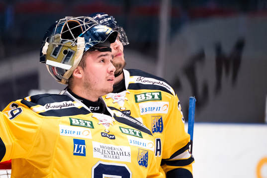Södertäljes målvakt George Sörensen deppar