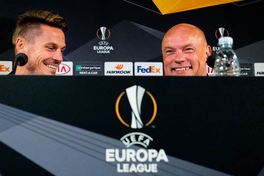 Markus Rosenberg and head coach Uwe Rösler of Malmö FF