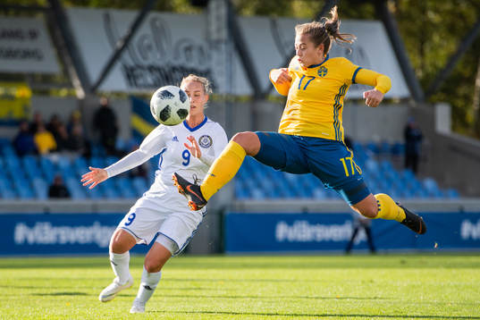 Sveriges Cornelia Kapocs och Kazakstans Anastassiya