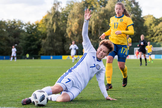 Kazakstans Arailym Orynbassarova och Sveriges Cornelia