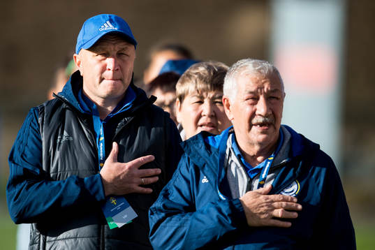 Kazakstans förbundskapten Pyotr Pak