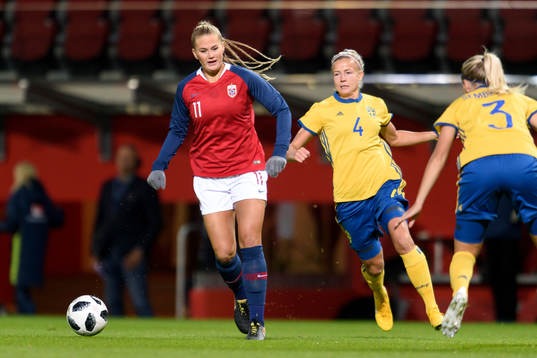 Norges Lisa-Marie Karlseng Utland och Sveriges Hanna Glas