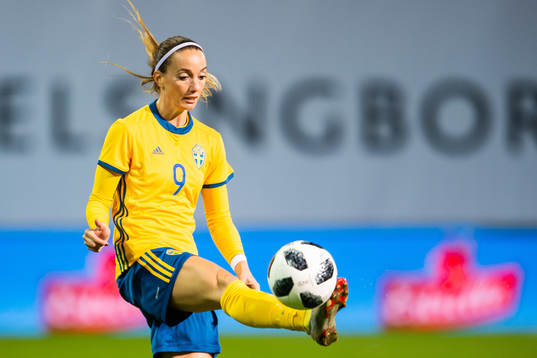 Sveriges Kosovare Asllani