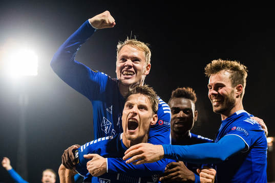 Bläddra bland fler bilder av Football, Europa League, Sarpsborg 08 - Genk