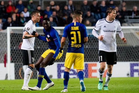 Alexander Søderlund of Rosenborg and Ibrahima Konaté of