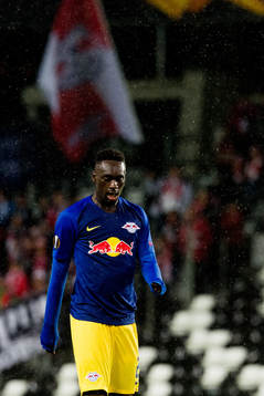 Jean-Kevin Augustin of RB Leipzig and Tore Reginiussen of