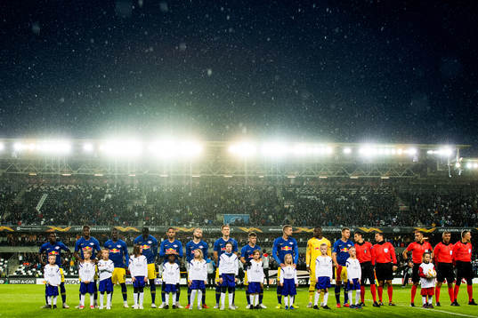 The players of RB Leipzig line up