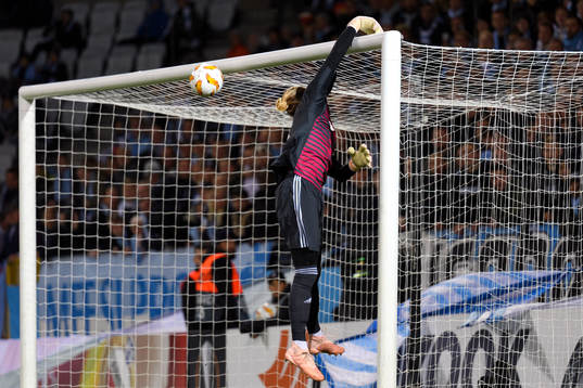 Andreas Vindheim of Malmö FF scores 1-0 behind Goalkeeper