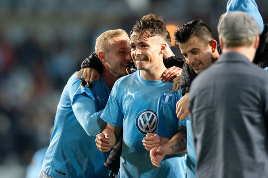Andreas Vindheim of Malmö FF celebrates