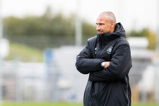 Bläddra bland fler bilder av Fotboll, Division 1, Träning, Ängelholm