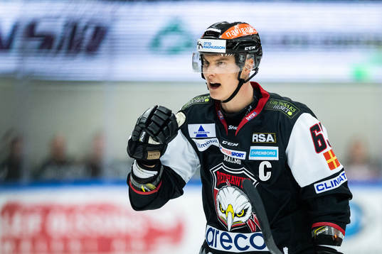 Malmö Redhawks Fredrik Händemark jublar