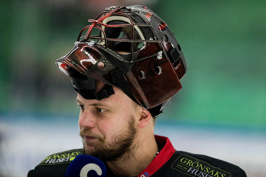 Malmö Redhawks målvakt Oscar Alsenfelt med hjälm