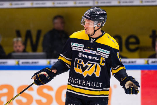 s Simon Önerud reagerar