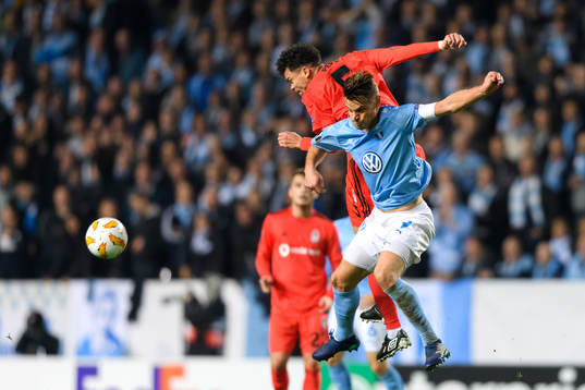 Markus Rosenberg of Malmö FF and Pepe of Besiktas
