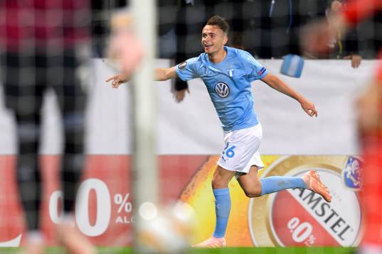Andreas Vindheim of Malmö FF celebrates