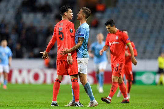 Pepe of Besiktas and Arnór Ingvi Traustason of Malmö FF