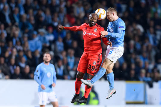 Vagner Silva De Souza Love of Besiktas and Oscar Lewicki of