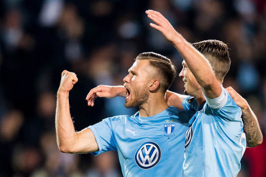 Arnór Ingvi Traustason and Markus Rosenberg of Malmö FF